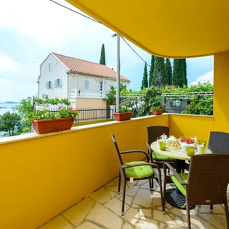 Villa Cesare Cavtat