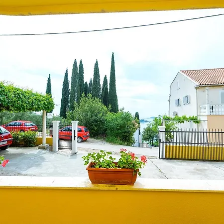 Apartment Villa Cesare